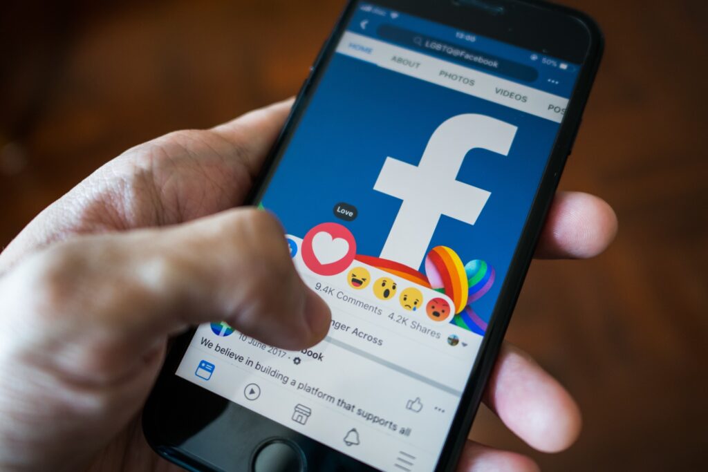 5 Ways You Can Use Facebook to Hire a Dental Professional