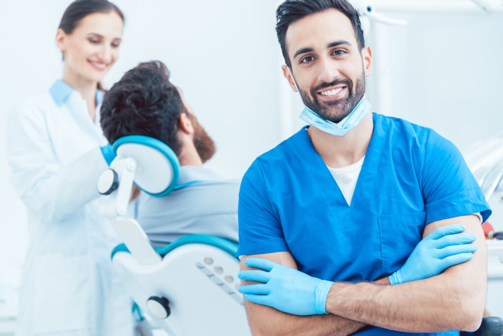 5 Onboarding Tips for New Dental Assistant Hires