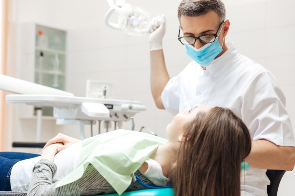 4 Variables that Affect Disability Income Insurance Premiums for Dentists