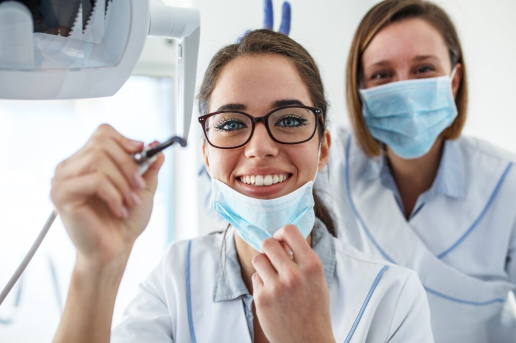Mentorship in Dental School: What Dental Students Need to Know